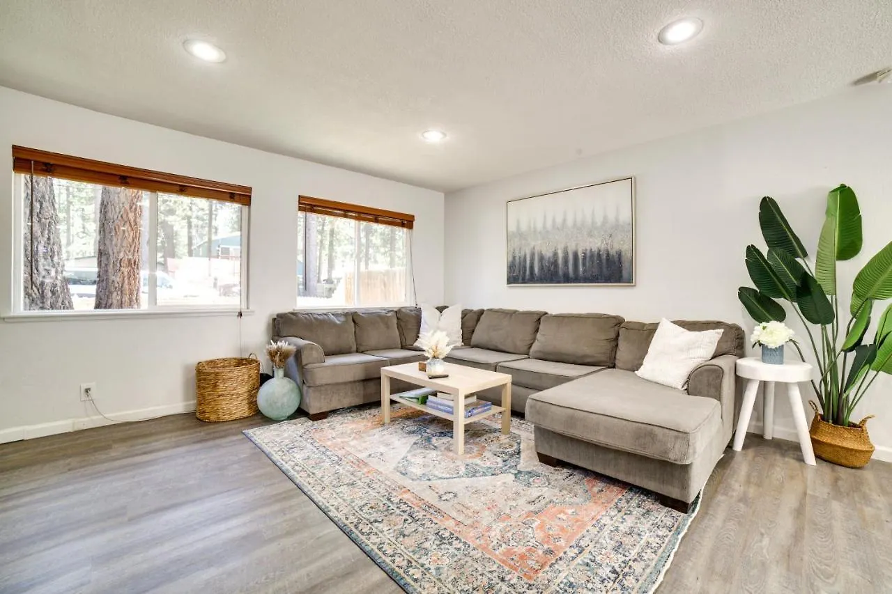펜션 Pet-Friendly South Lake Tahoe Vacation Rental!