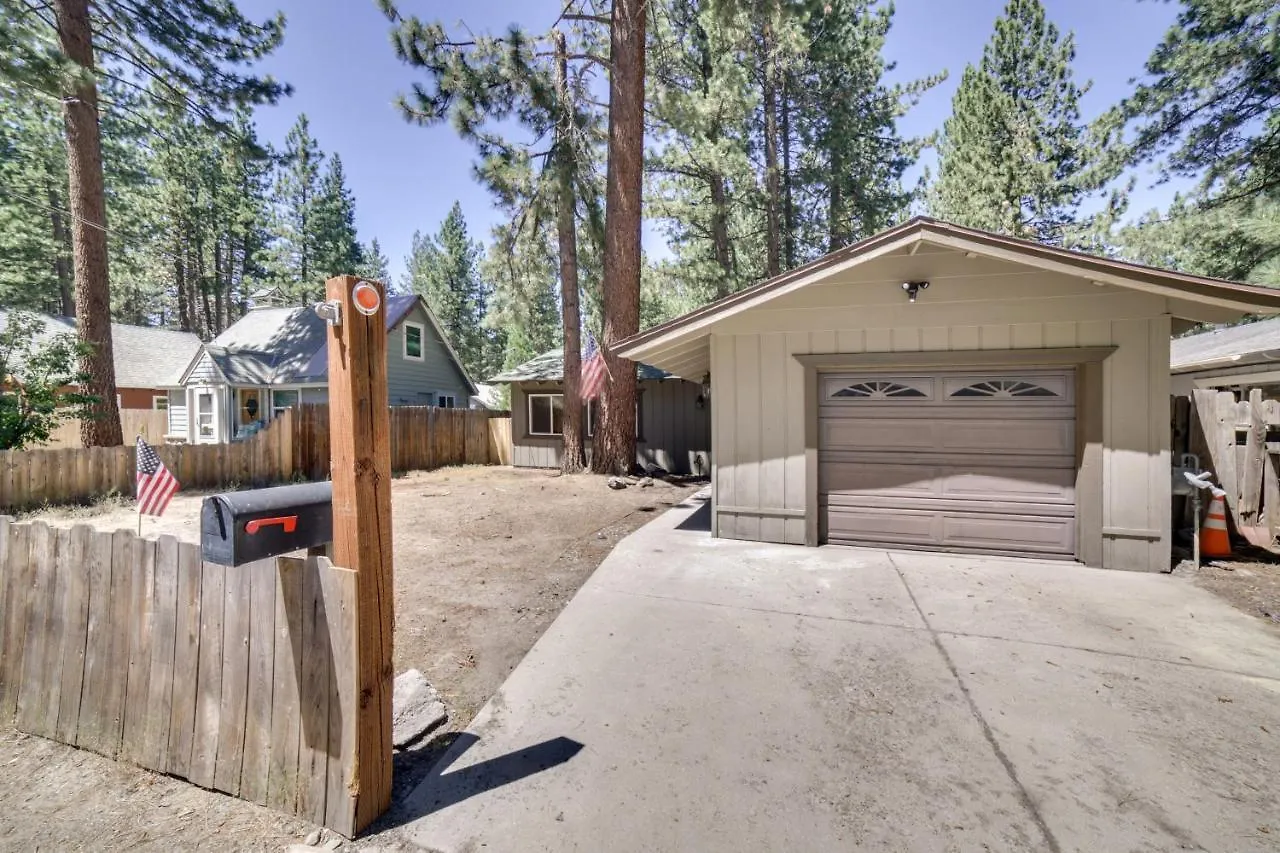 Pet-Friendly South Lake Tahoe Vacation Rental! 0*,  미국