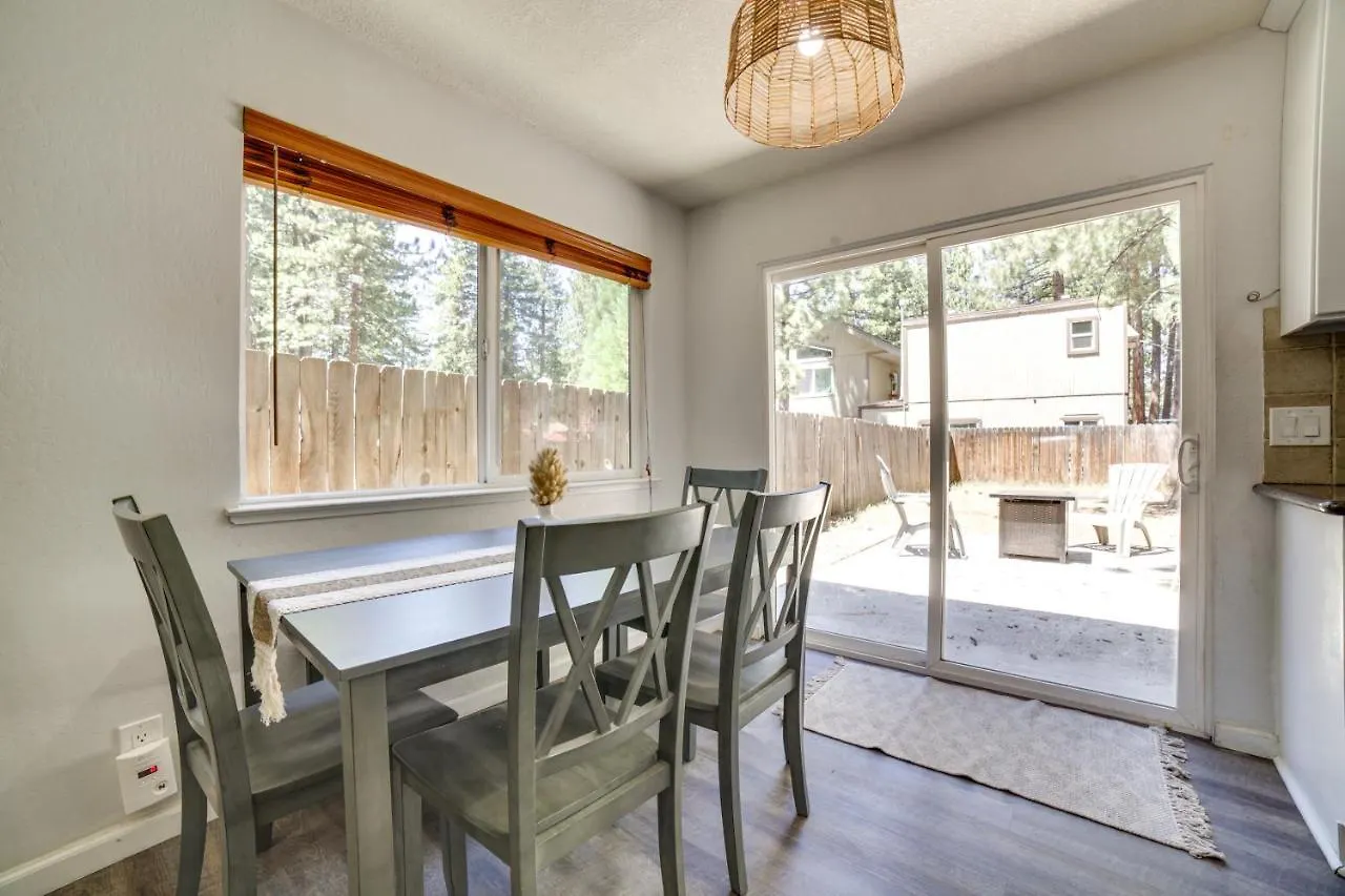 펜션 Pet-Friendly South Lake Tahoe Vacation Rental!