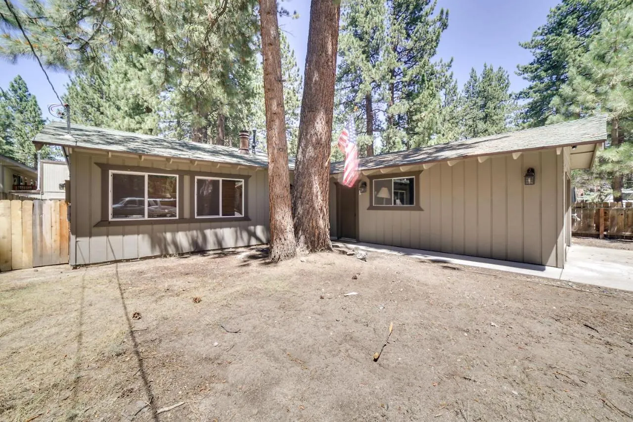 펜션 Pet-Friendly South Lake Tahoe Vacation Rental!