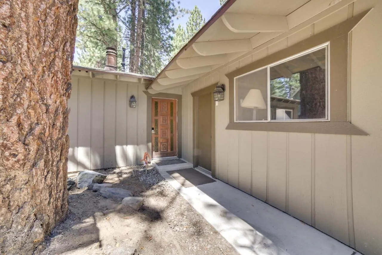 펜션 Pet-Friendly South Lake Tahoe Vacation Rental!